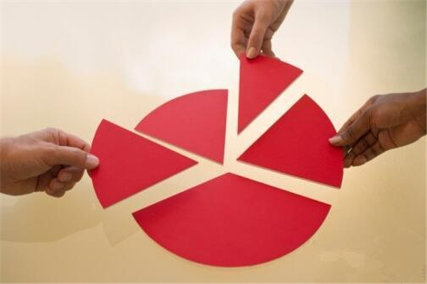 飛豬過(guò)年樂(lè)
